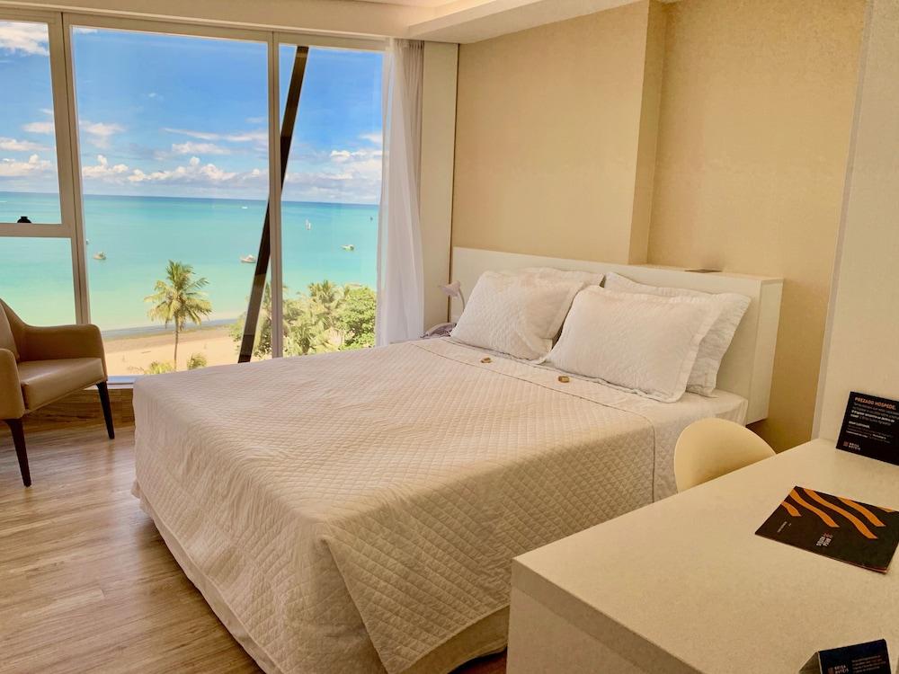 Hotel Brisa Pajucara 4*